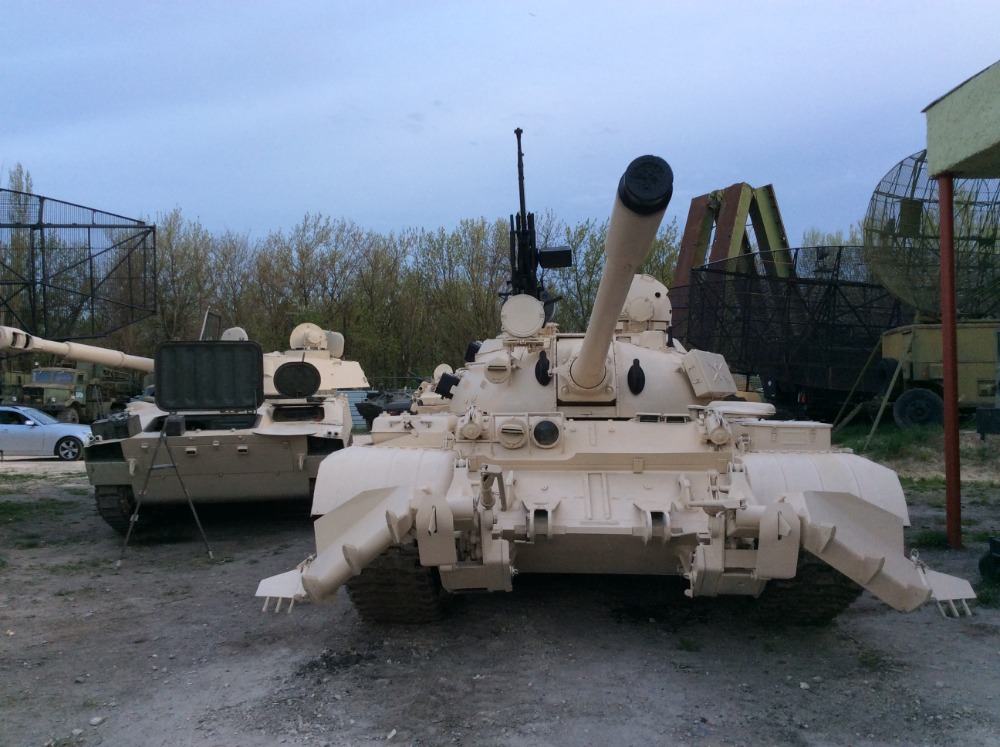 T-55 & Gvozdika Ready to shoot (a movie)